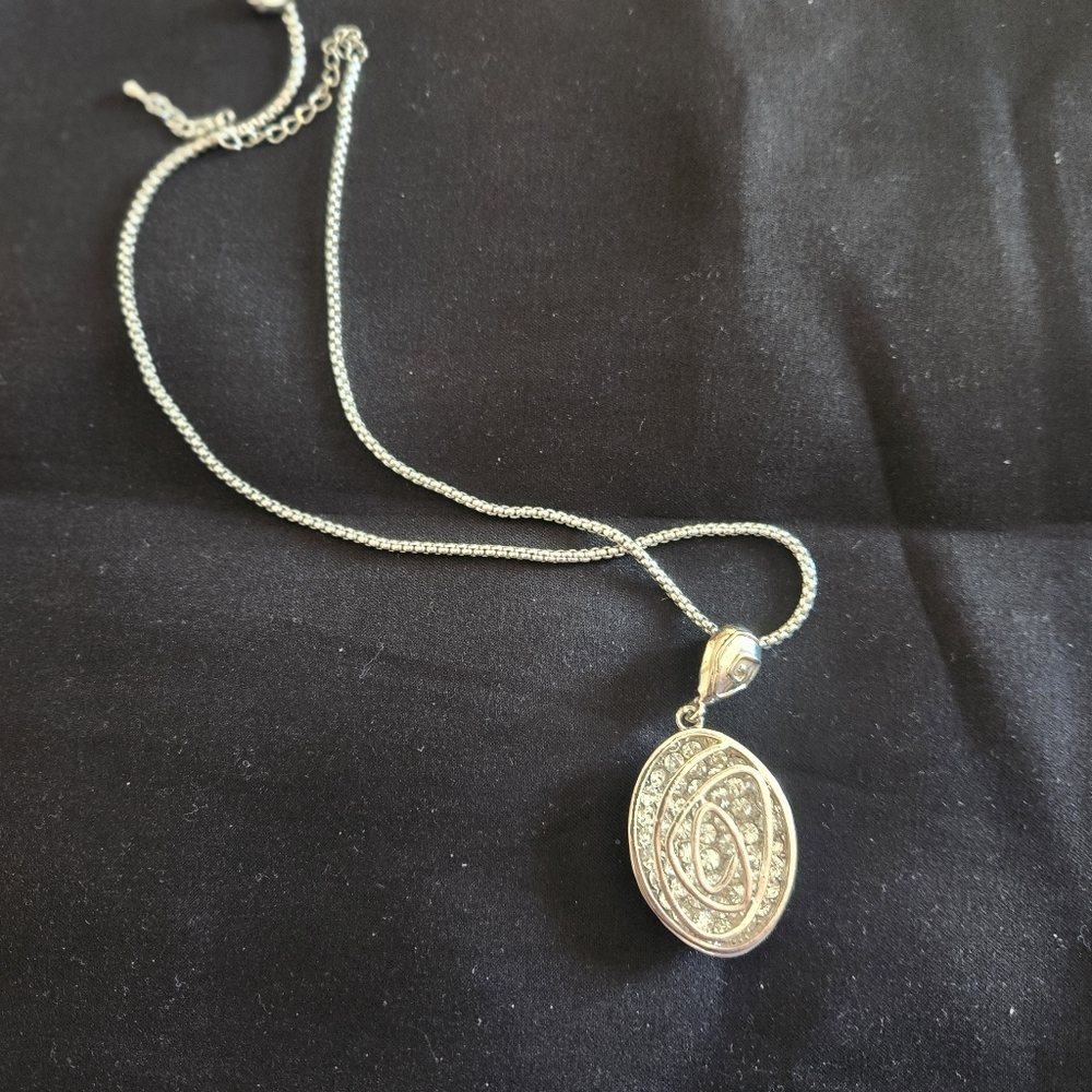 Touchstone Crystal Silver Oval Pendant Necklace